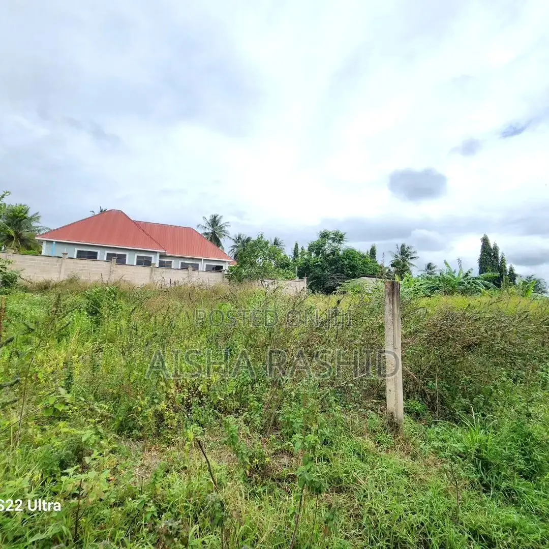 Kwanja Kizur Kwa Ajili Ya Makazi in Kinondoni