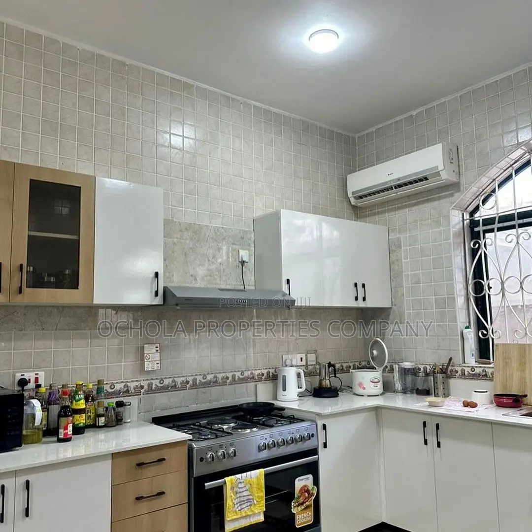 Furnished 4bdrm Villa in Masaki for rent in Masaki