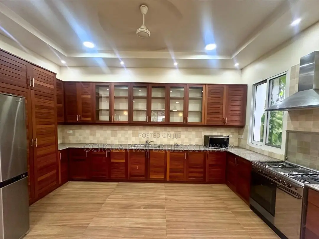 Furnished 4bdrm Villa in Masaki for rent in Masaki