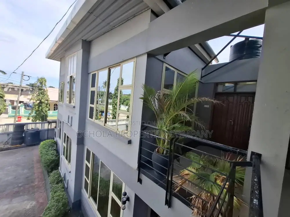 Furnished 3bdrm House in Mikocheni for rent in Mikocheni