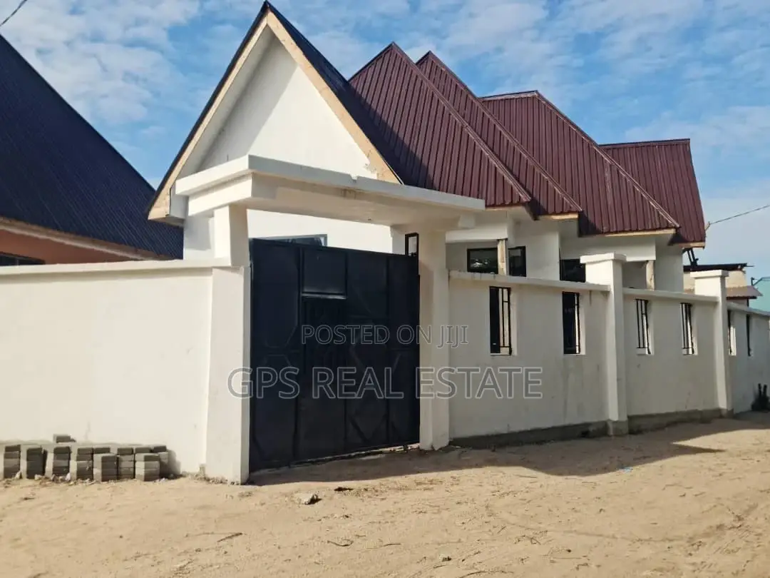 3bdrm House in Mbagala Saku Ilulu, Temeke for sale in Temeke