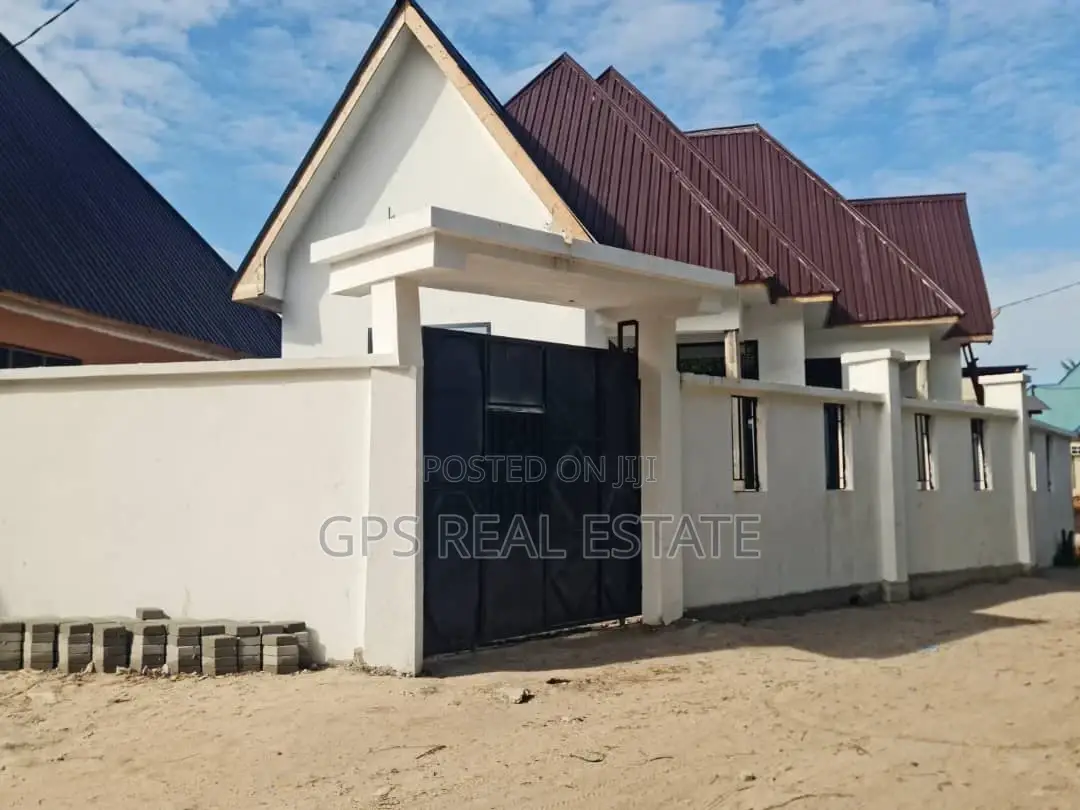 3bdrm House in Mbagala Saku Ilulu, Temeke for sale in Temeke