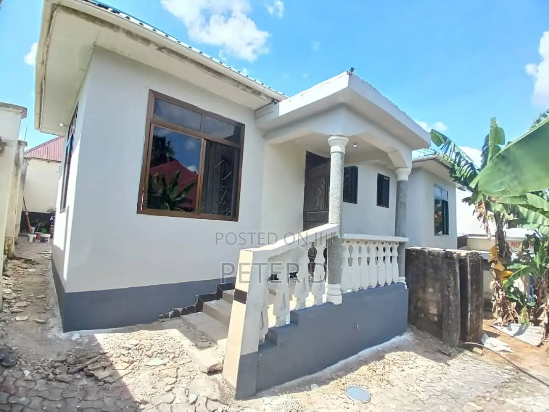 3bdrm House in Mbezi for sale in Mbezi