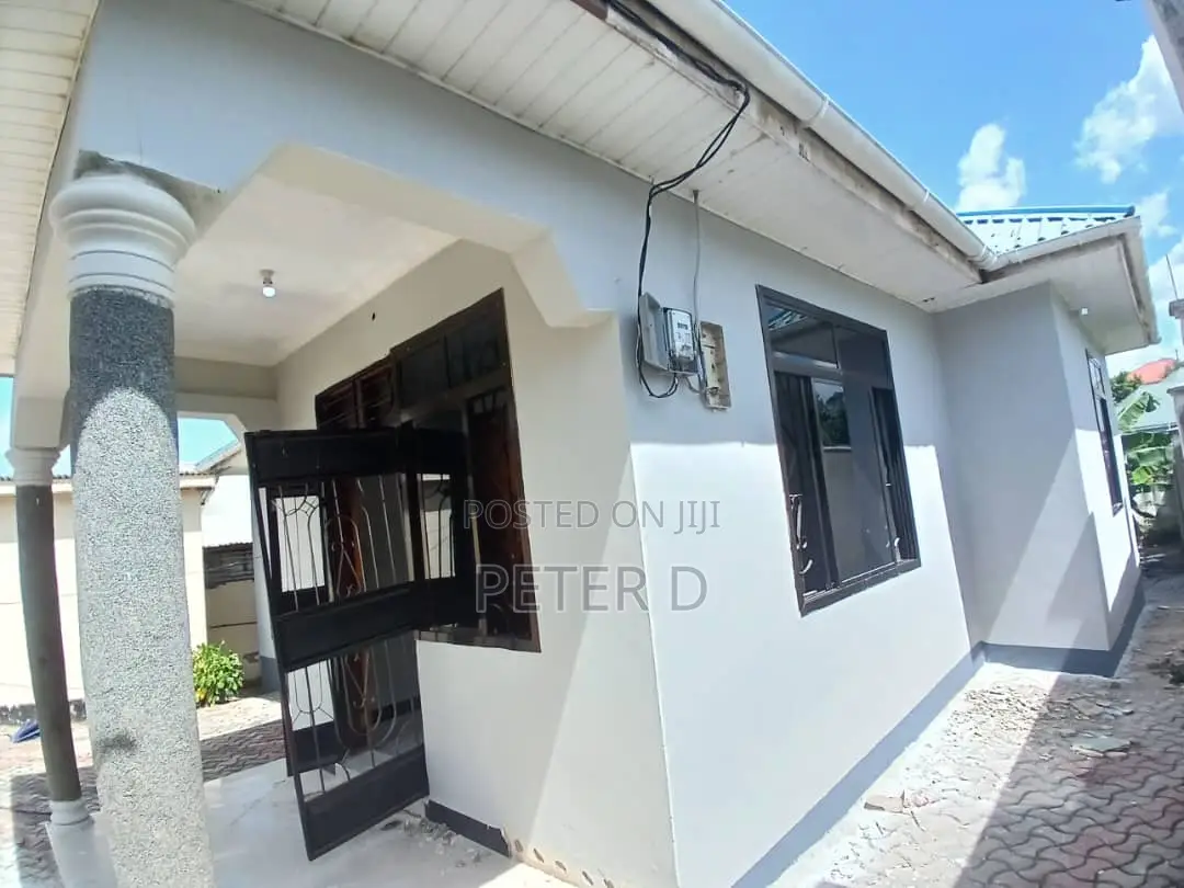 3bdrm House in Mbezi for sale in Mbezi