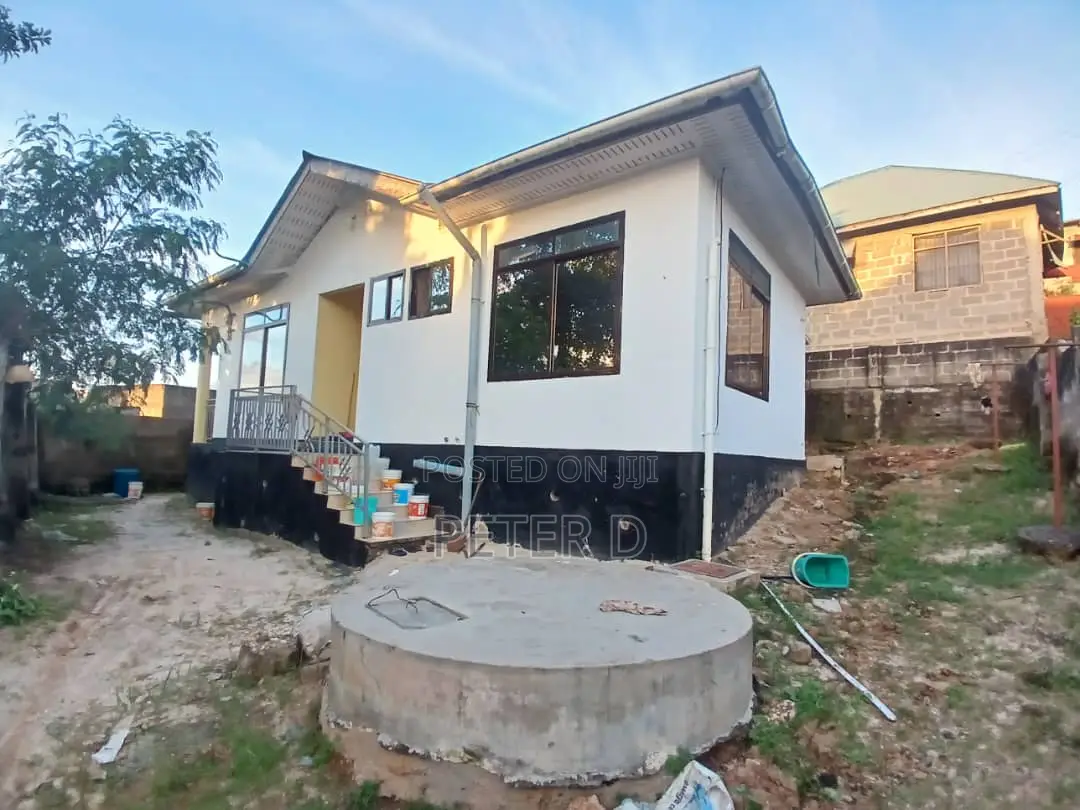3bdrm House in Mbezi for sale in Mbezi