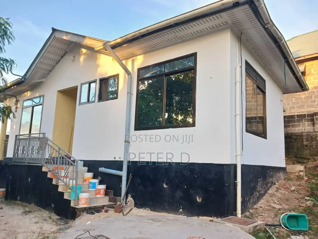 3bdrm House in Mbezi for sale in Mbezi