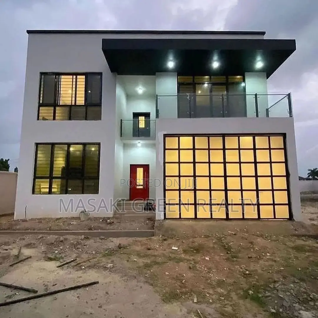 4bdrm Mansion in Mbweni, Kinondoni for sale in Kinondoni