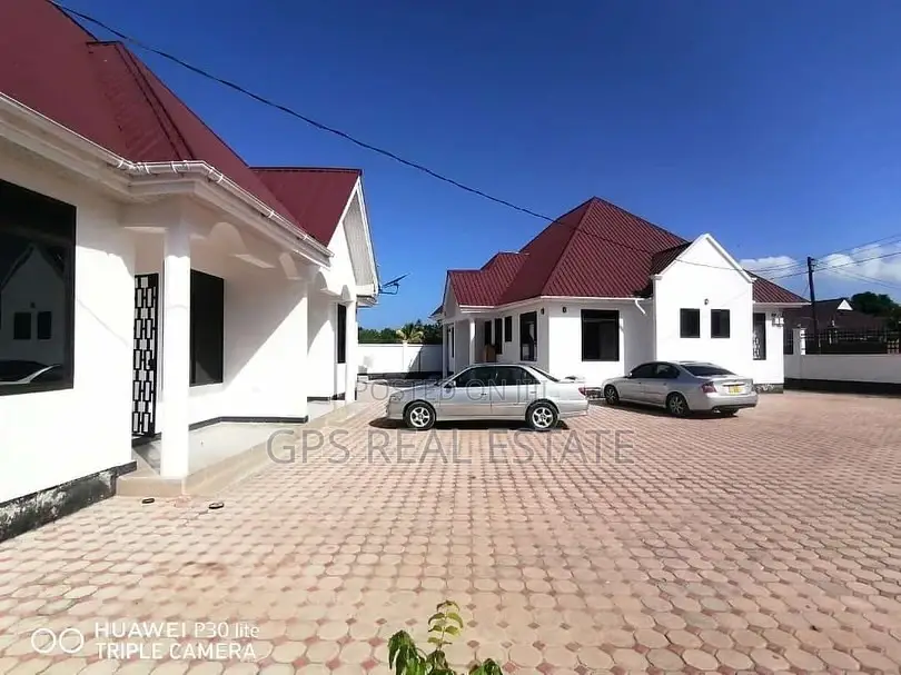 3bdrm House in Goba Center, Kinondoni for sale in Kinondoni
