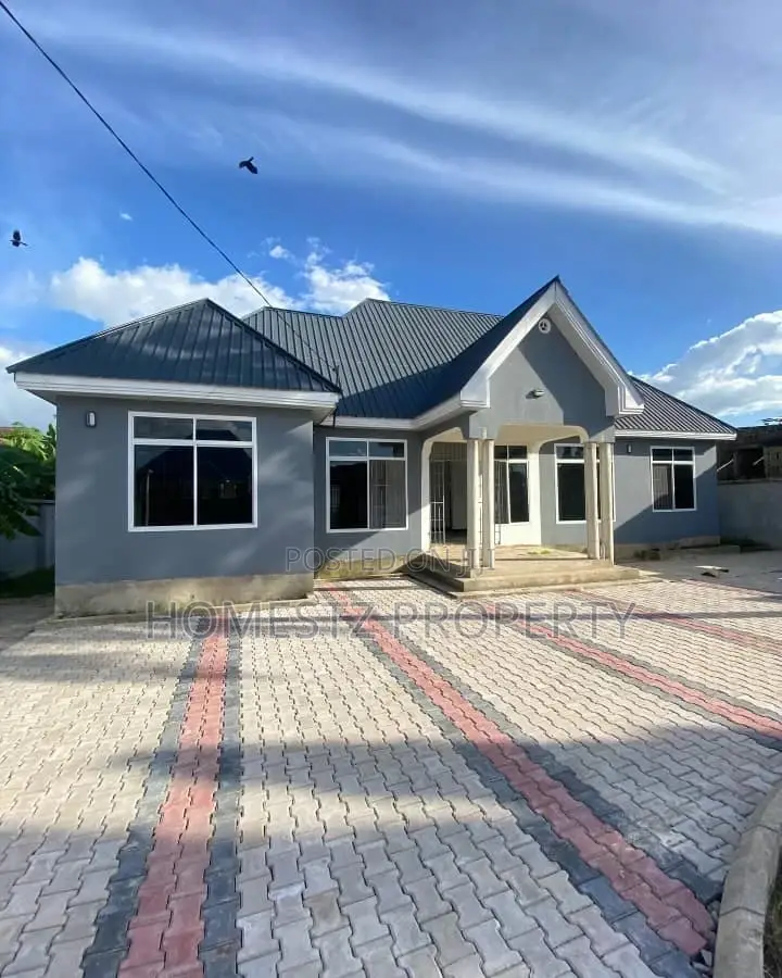 Furnished 3bdrm House in Mbweni Mpiji, Kinondoni for sale in Kinondoni