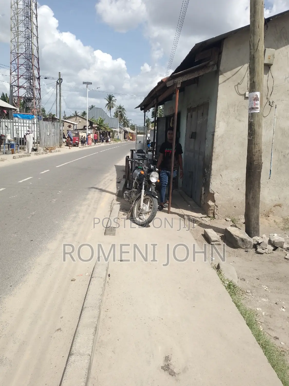 Eneo La Kibiashara Linauzwa Milioni 18.5 Ukonga Mazizini. in Ilala