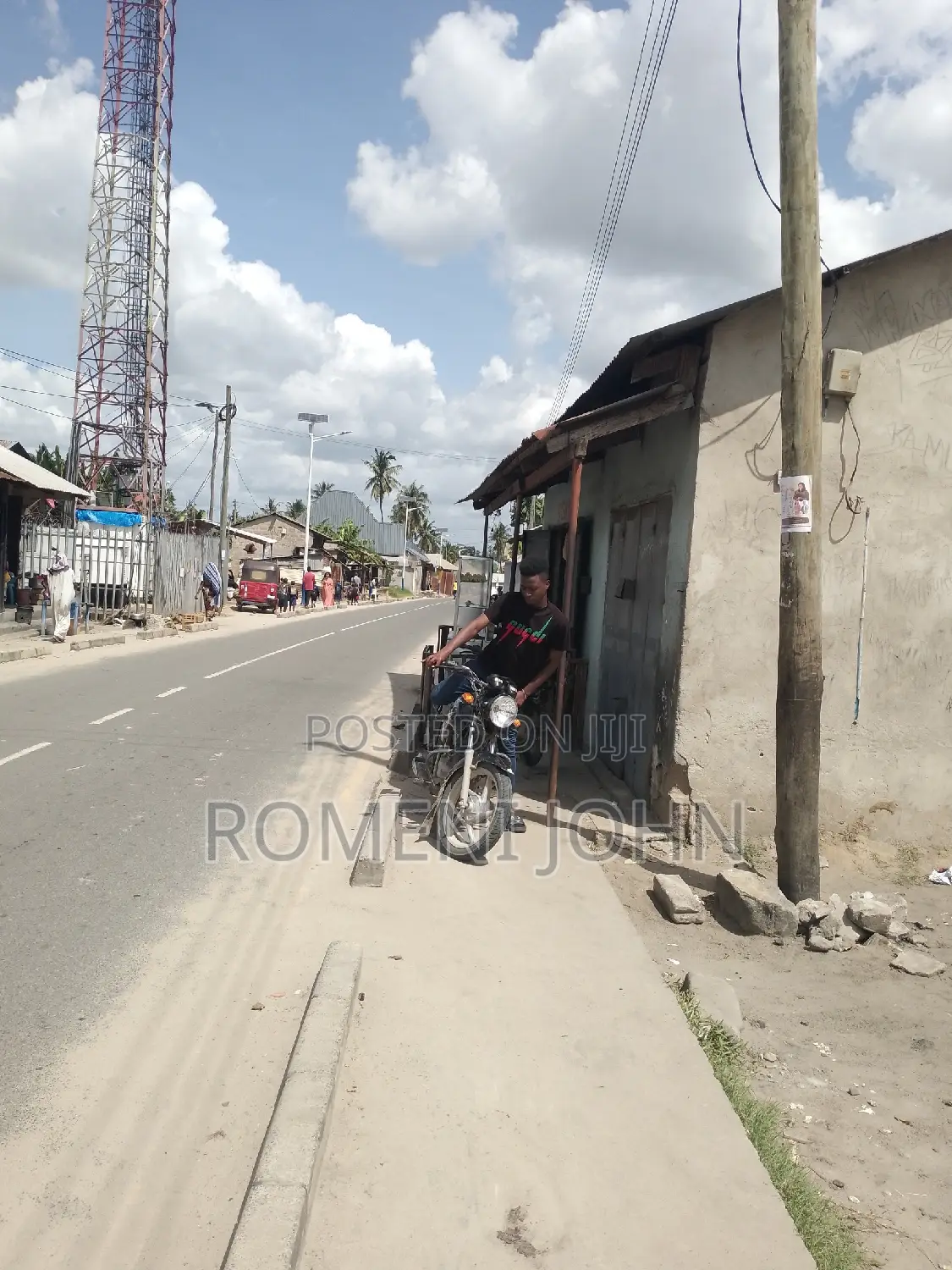 Eneo La Kibiashara Linauzwa Milioni 18.5 Ukonga Mazizini. in Ilala