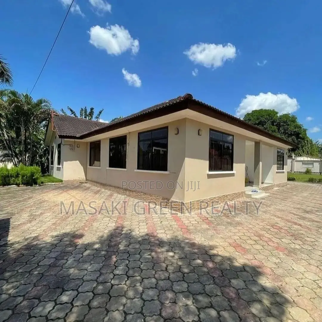 4bdrm House in Mbezi Beach, Kinondoni for sale in Kinondoni