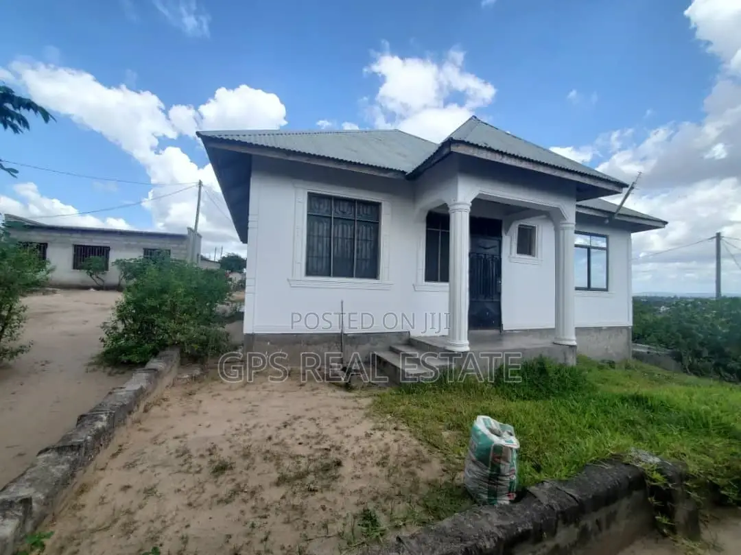 3bdrm House in Mbagala Saku Ilulu, Temeke for sale in Temeke