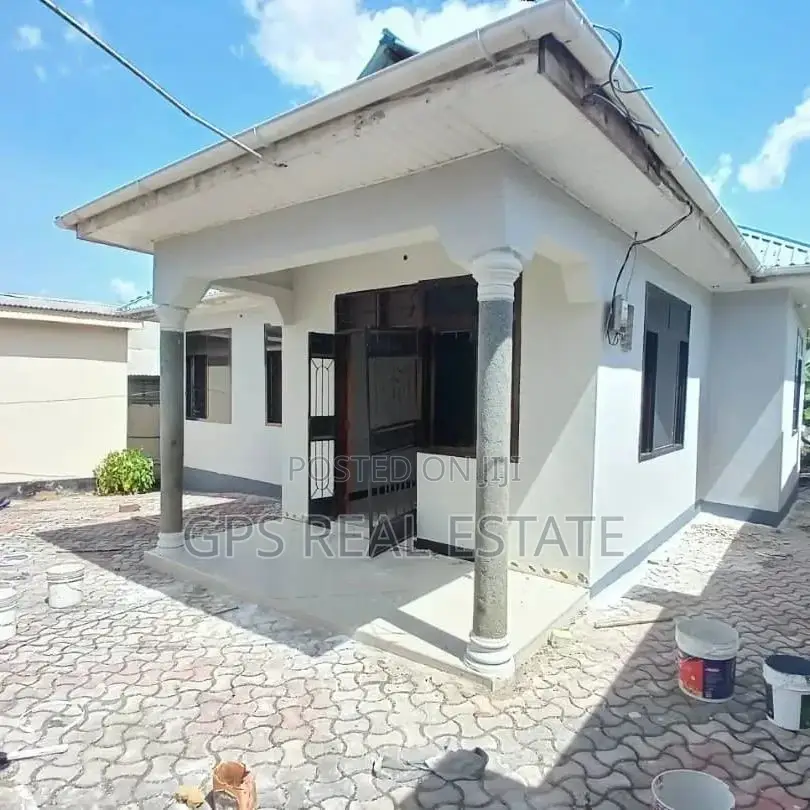 3bdrm House in Mbezi Mwisho, Kinondoni for sale in Kinondoni