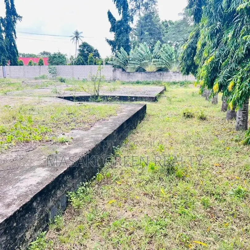 2400 SQM Plot for Sale at MBEZI BEACH Africana in Kinondoni