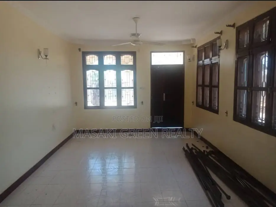 6bdrm House in Mbweni Estate, Kinondoni for sale in Kinondoni