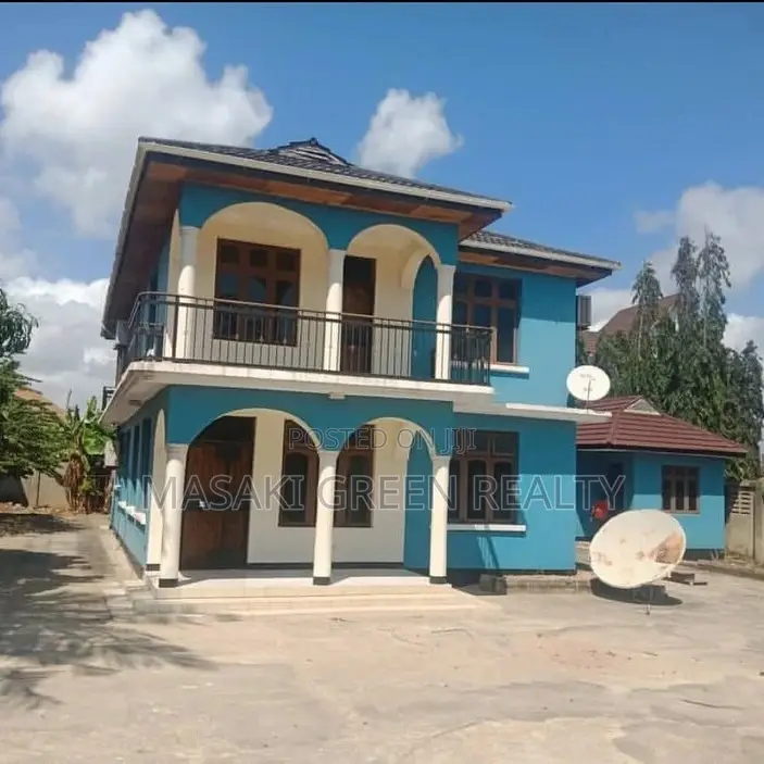 6bdrm House in Mbweni Estate, Kinondoni for sale in Kinondoni