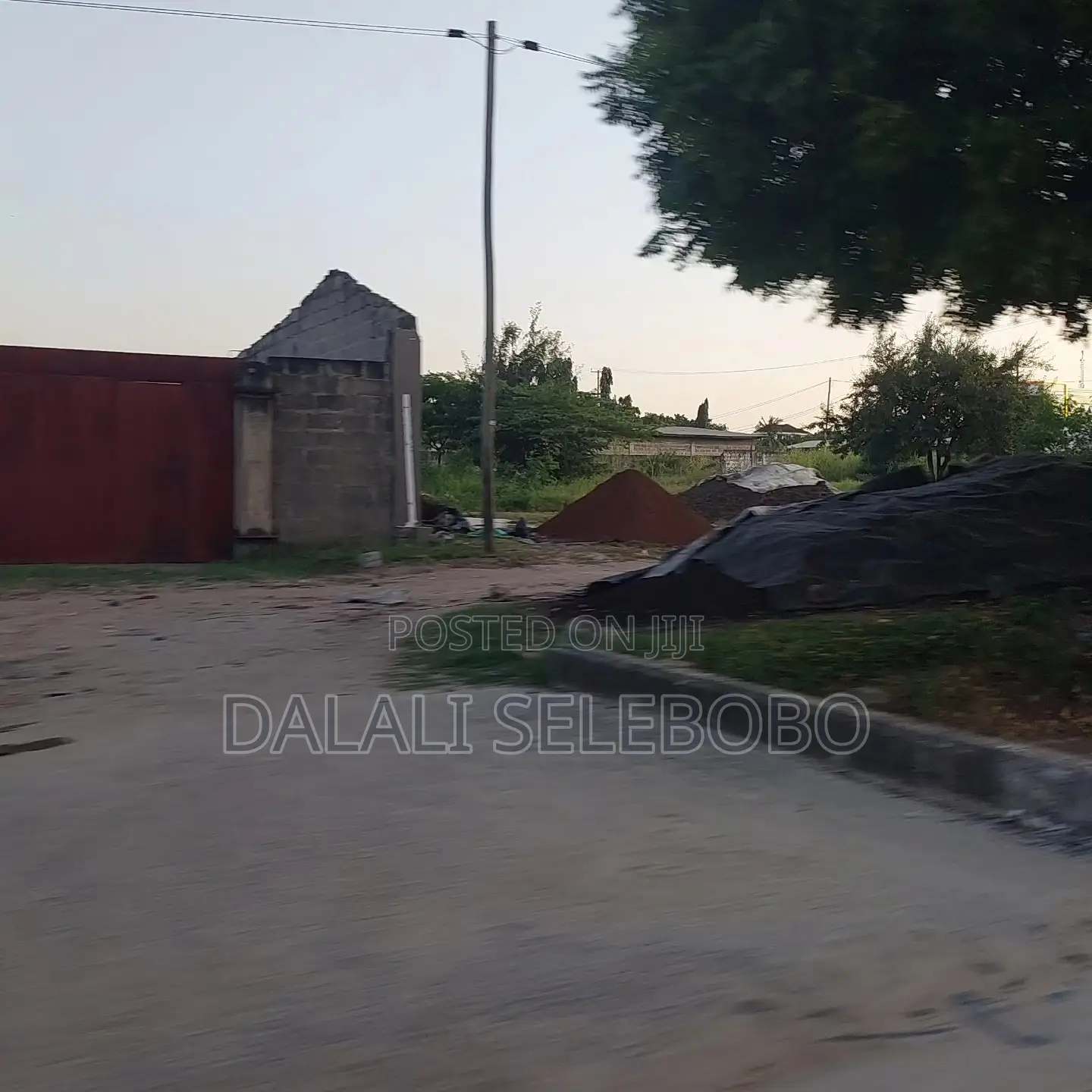 8bdrm Apartment in Mbezi Beach India for sale in Mbezi Beach