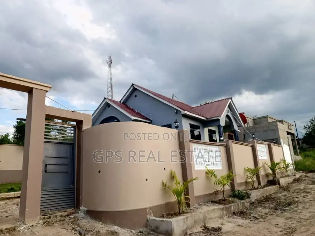 3bdrm House in Kibamba Shule, Kinondoni for sale in Kinondoni