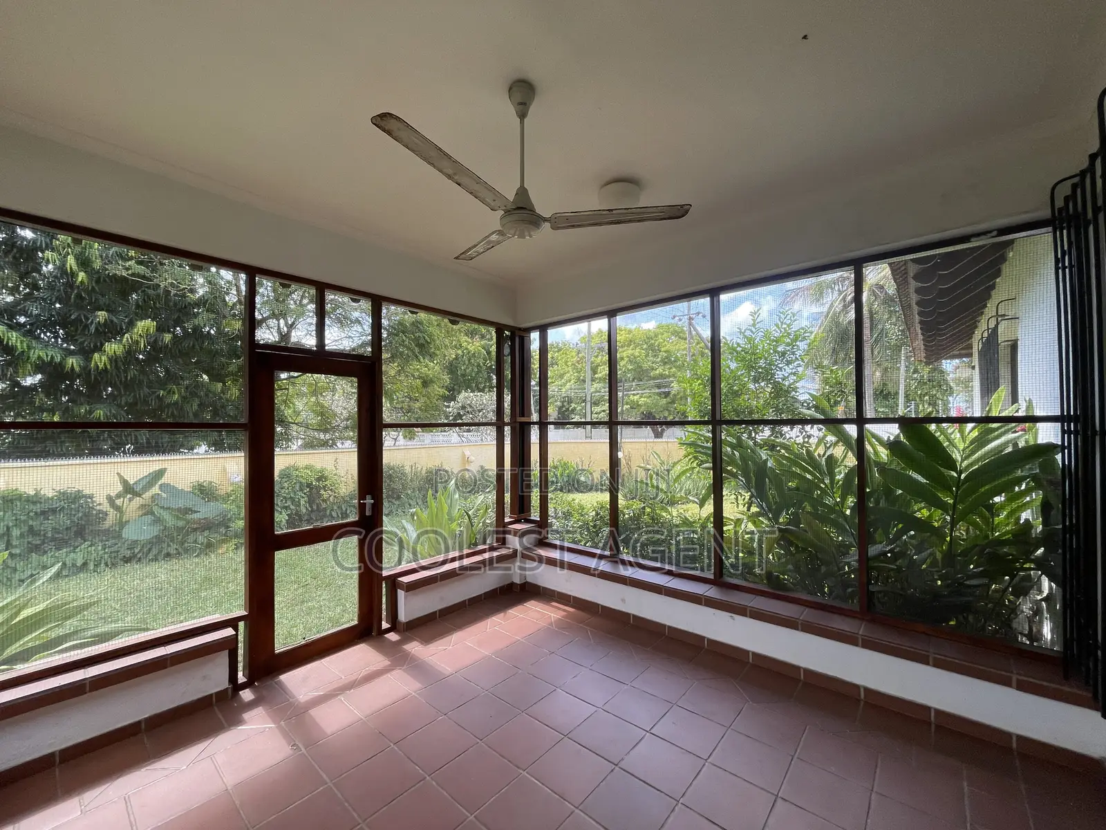 Furnished 4bdrm Villa in Oysterbay, Kinondoni for rent in Kinondoni