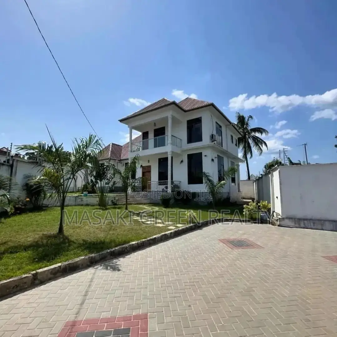 5bdrm House in Salasala Estate, Kinondoni for sale in Kinondoni