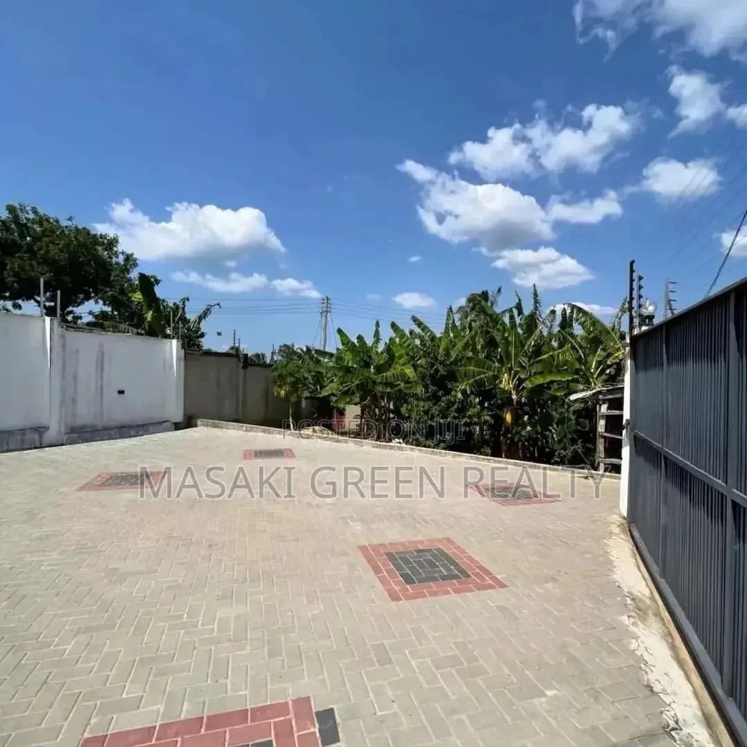 5bdrm House in Salasala Estate, Kinondoni for sale in Kinondoni