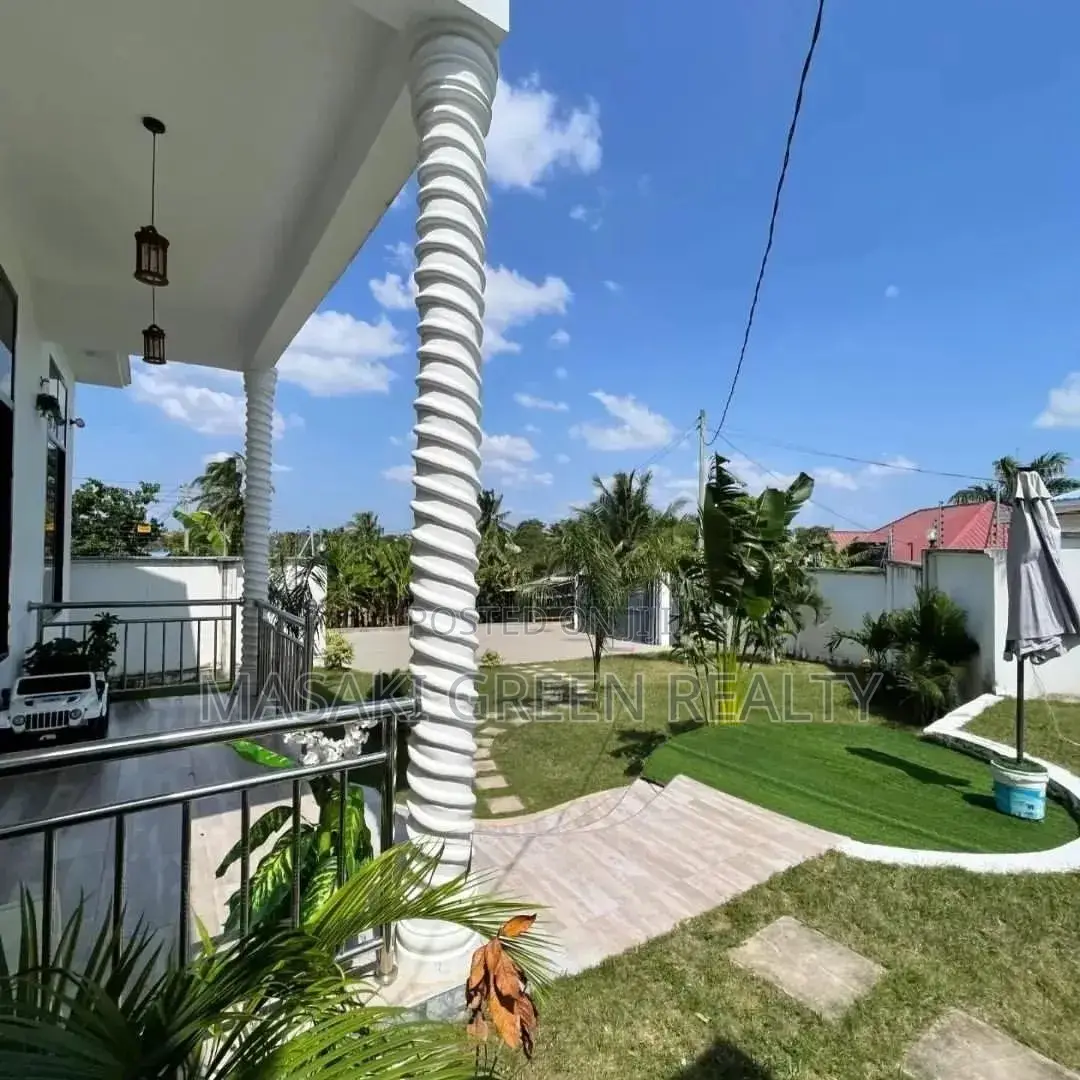 5bdrm House in Salasala Estate, Kinondoni for sale in Kinondoni