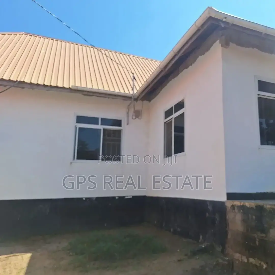 4bdrm House in Mbezi Makabe, Kinondoni for sale in Kinondoni