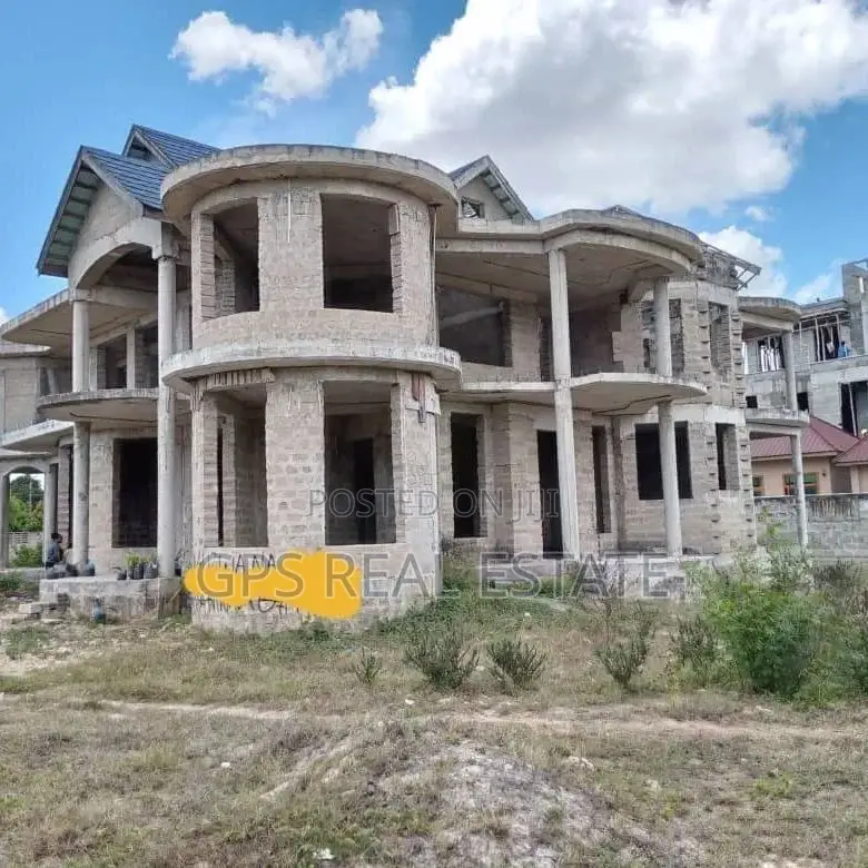 6bdrm House in Mtoni Kijichi, Temeke for sale in Temeke