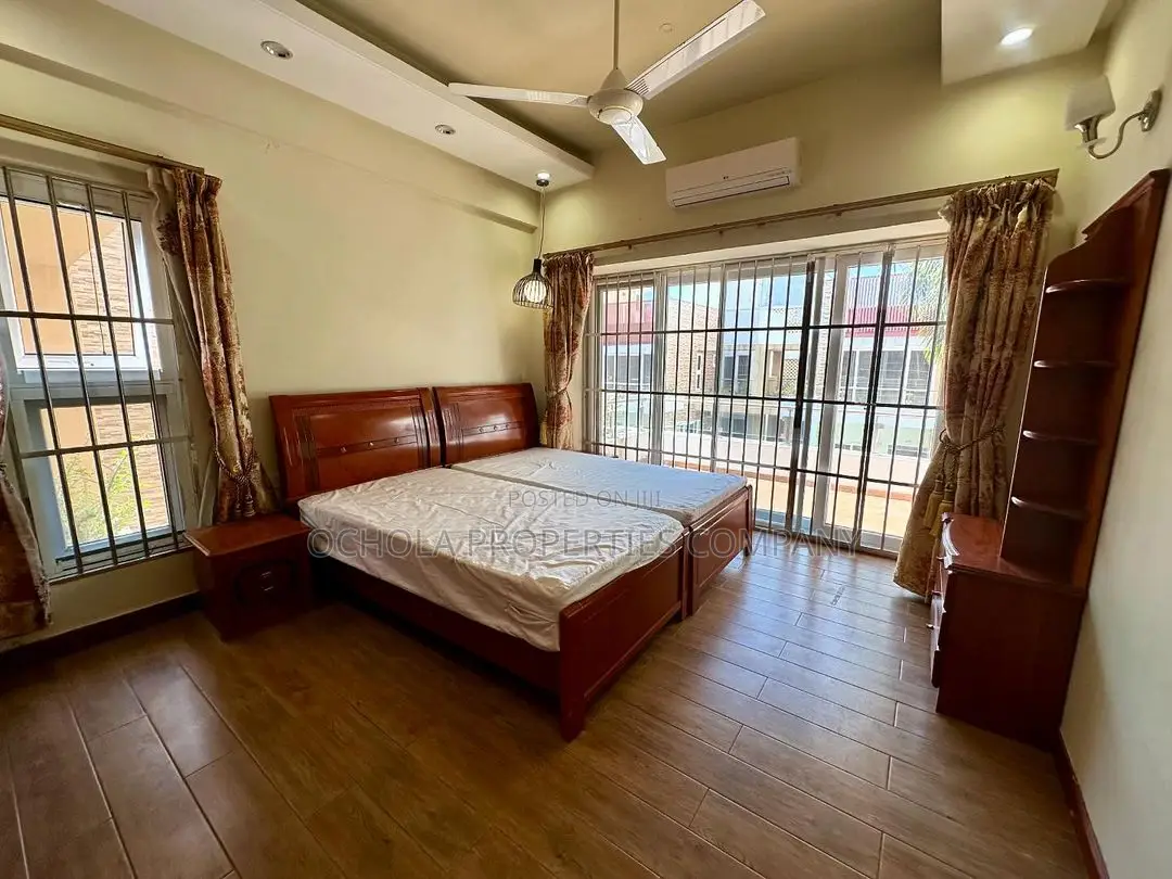 Furnished 3bdrm Villa in Oyster Bay for rent in Oyster Bay