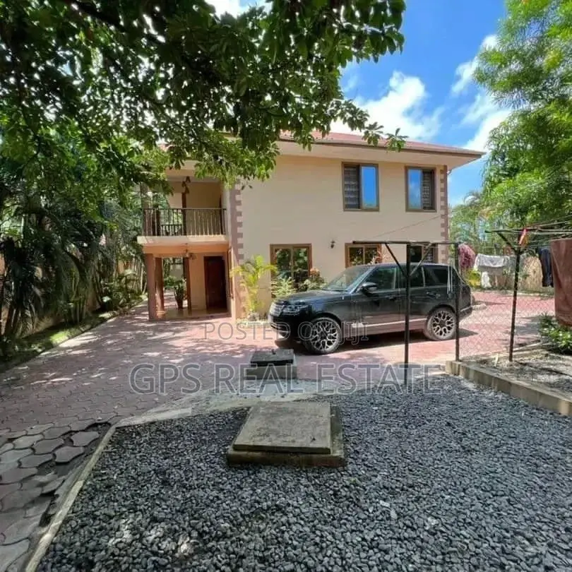 5bdrm House in Salasala, Kinondoni for sale in Kinondoni