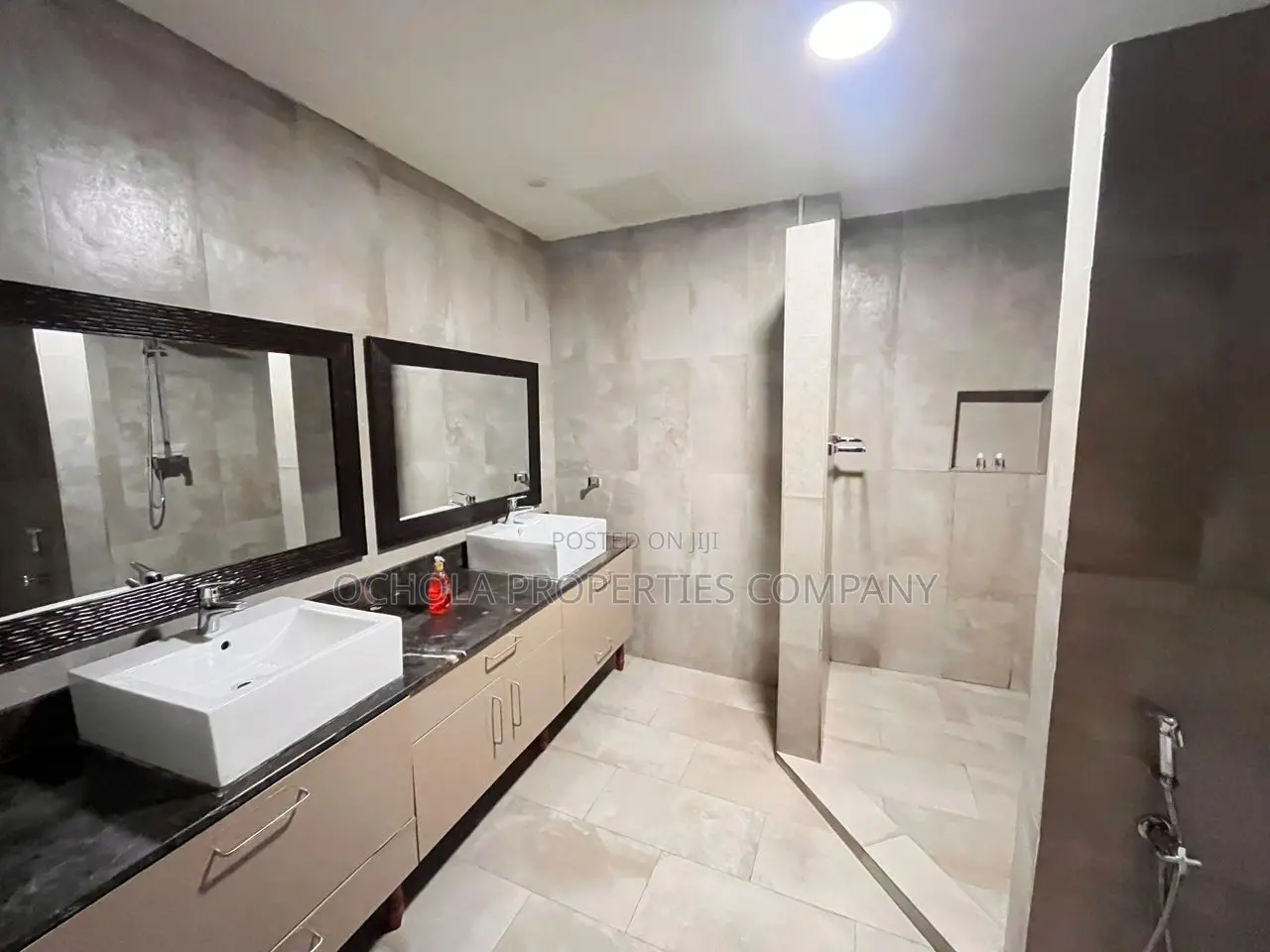 Furnished 3bdrm Apartment in Msasani for rent in Msasani