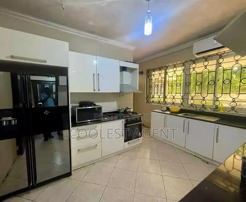 6bdrm Bungalow in Mikocheni, Kinondoni for rent in Kinondoni