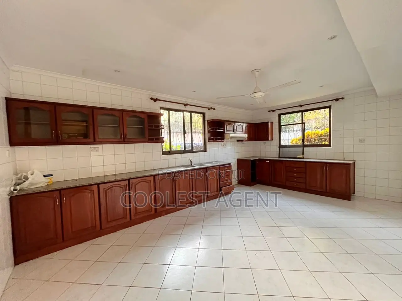 4bdrm Bungalow in Masaki, Kinondoni for rent in Kinondoni