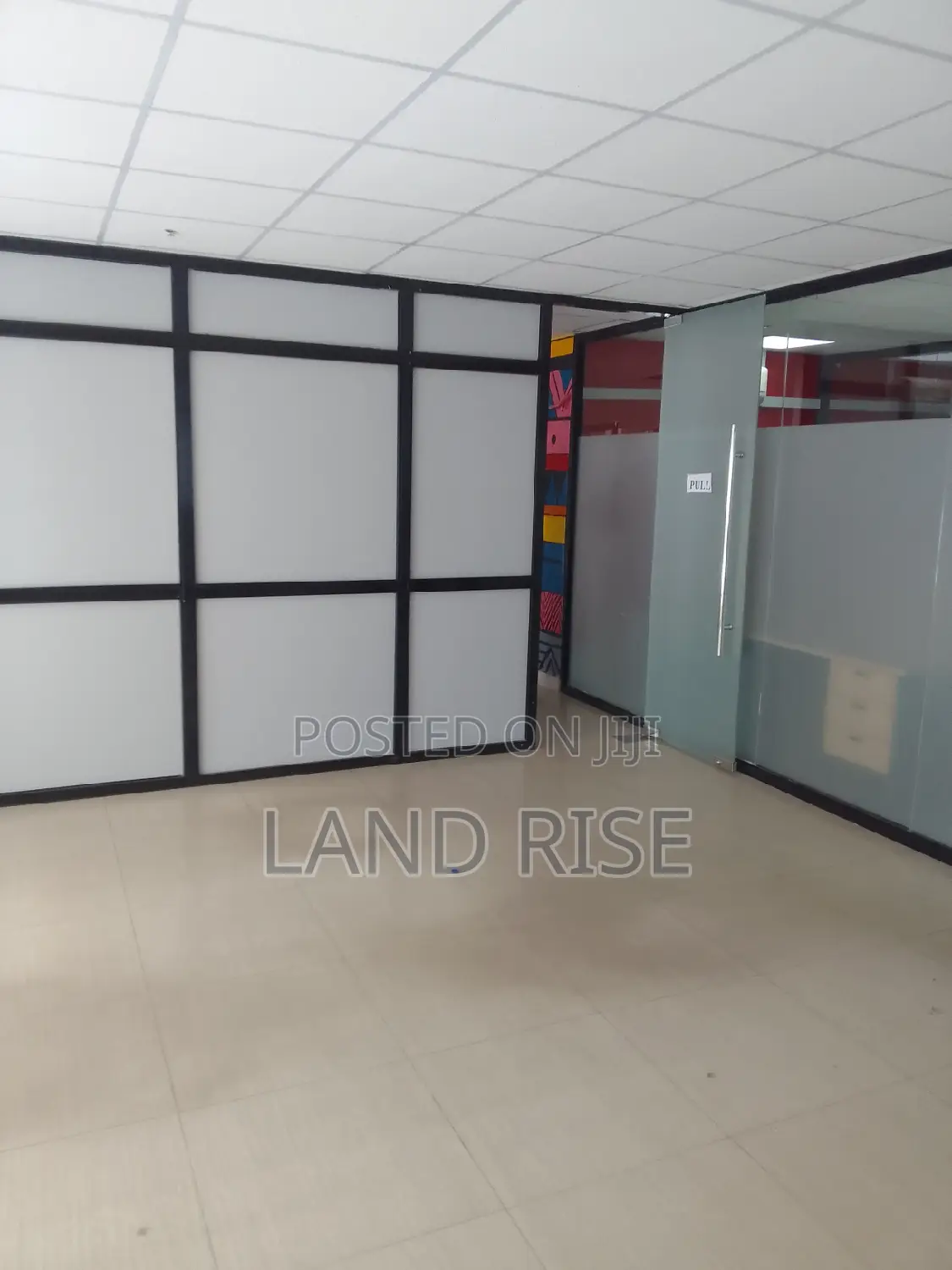75 SQM Office Oysterbay in Oyster Bay