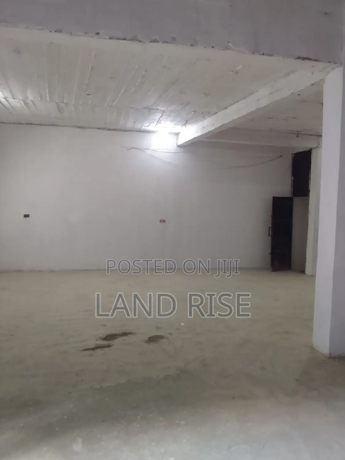 420 SQM Warehouse in Nyerere Road in Kipawa