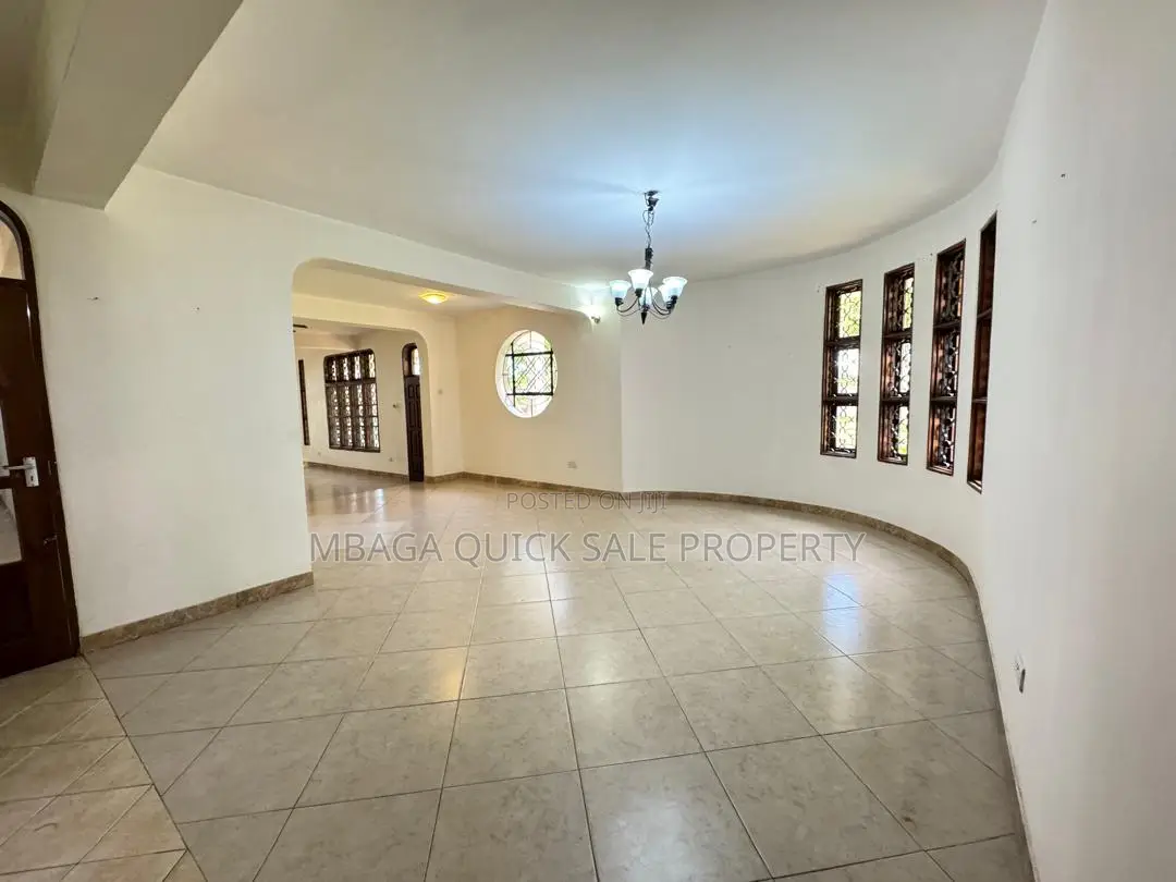 6bdrm House in Mbez Beach Africana for rent in Mbezi Beach