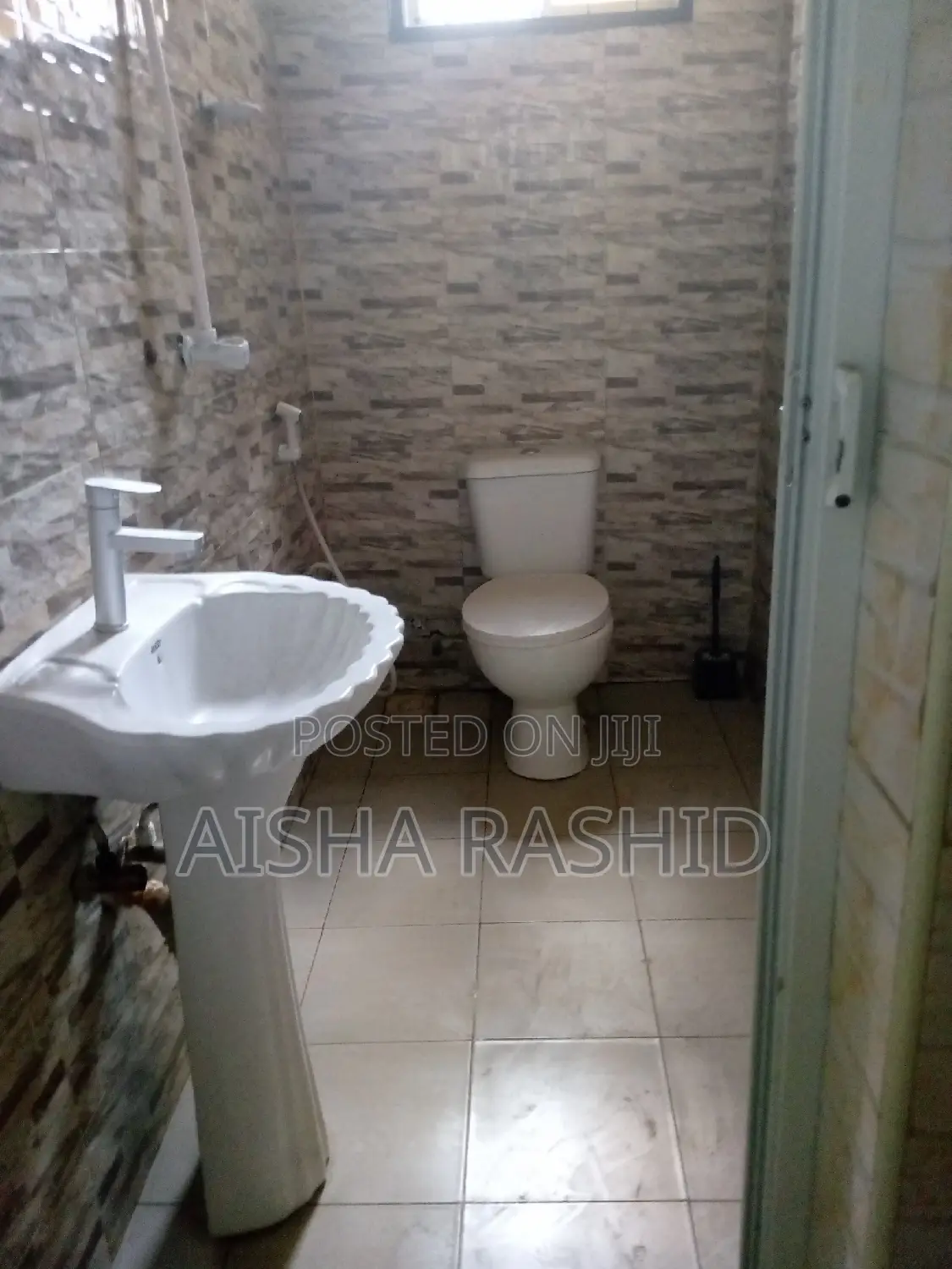 3bdrm Apartment in Kariakoo for rent in Kariakoo
