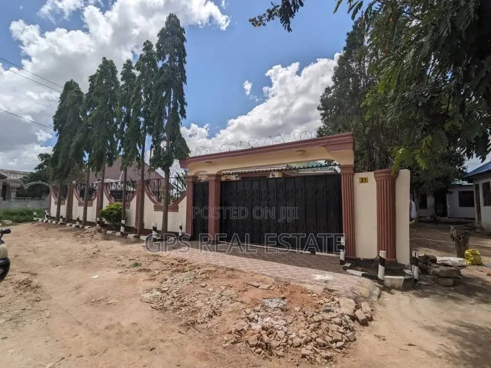 4bdrm House in Chidachi, Dodoma Rural for sale in Dodoma Rural