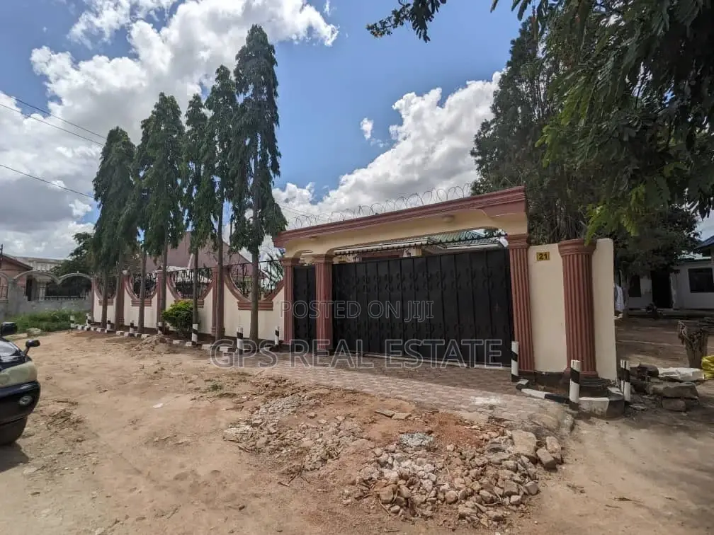 4bdrm House in Chidachi, Dodoma Rural for sale in Dodoma Rural