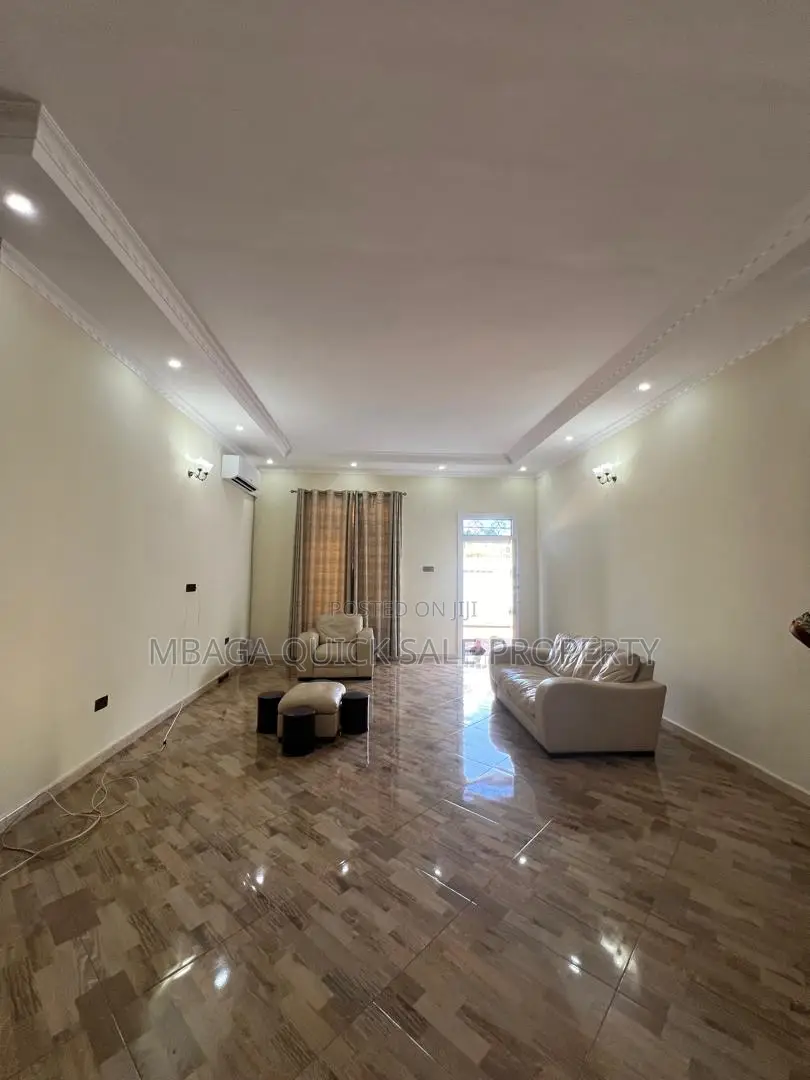 3bdrm House in Boko Basihaya, Bunju for sale in Bunju