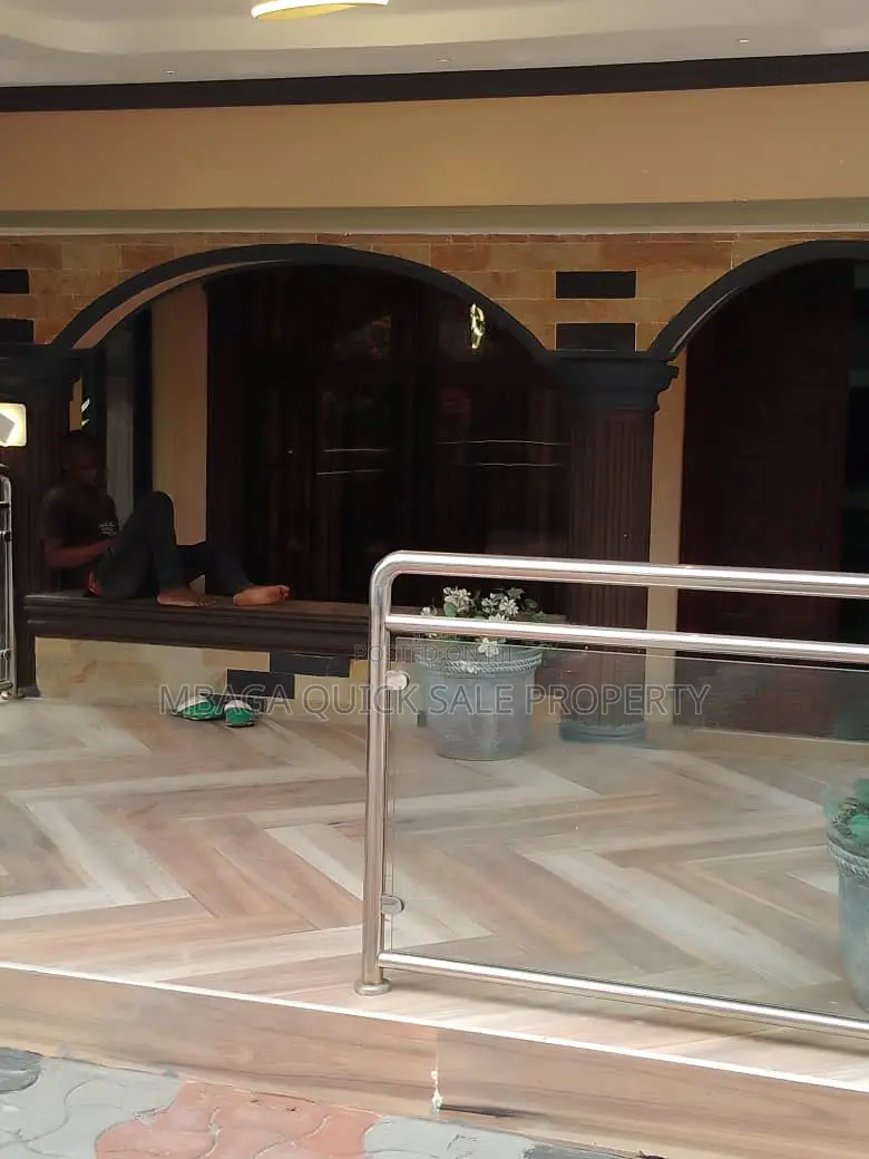 5bdrm House in Msasani for rent in Msasani