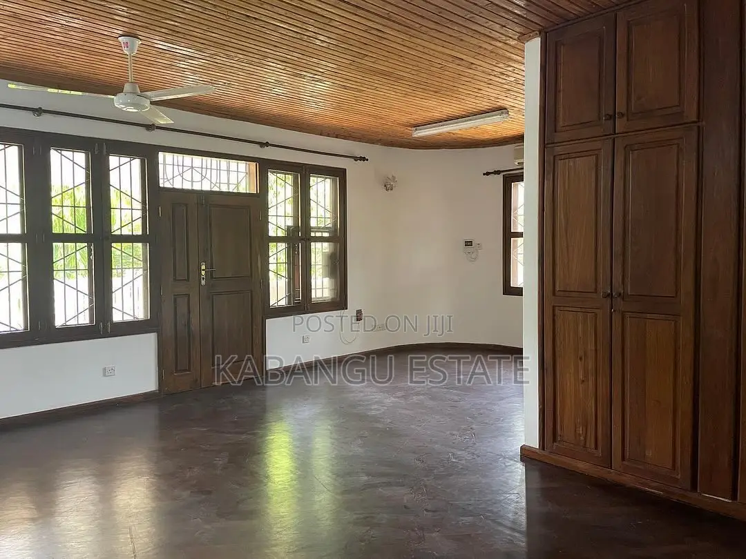 4bdrm House in Masaki, Kinondoni for rent in Kinondoni