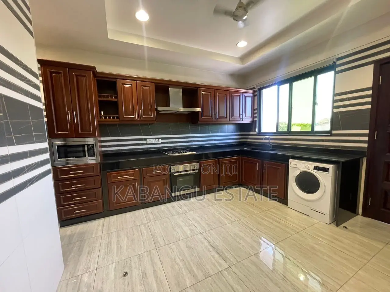 Furnished 3bdrm Apartment in Msasani, Kinondoni for rent in Kinondoni