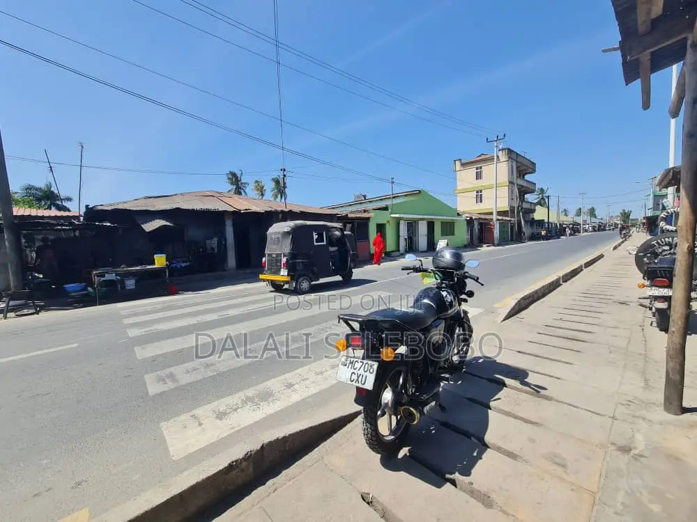 6bdrm Maisonette in Mwananyamala, Kinondoni for sale in Kinondoni