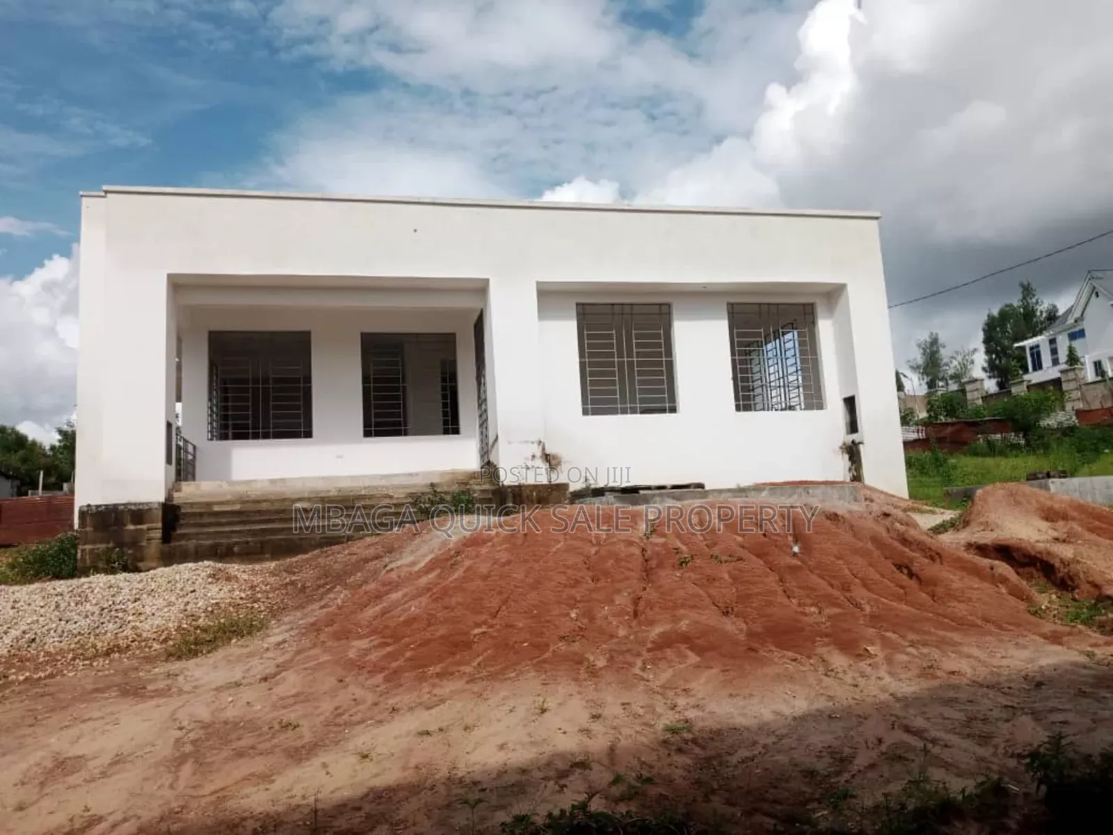 5bdrm House in Madale, Mbezi for sale in Mbezi