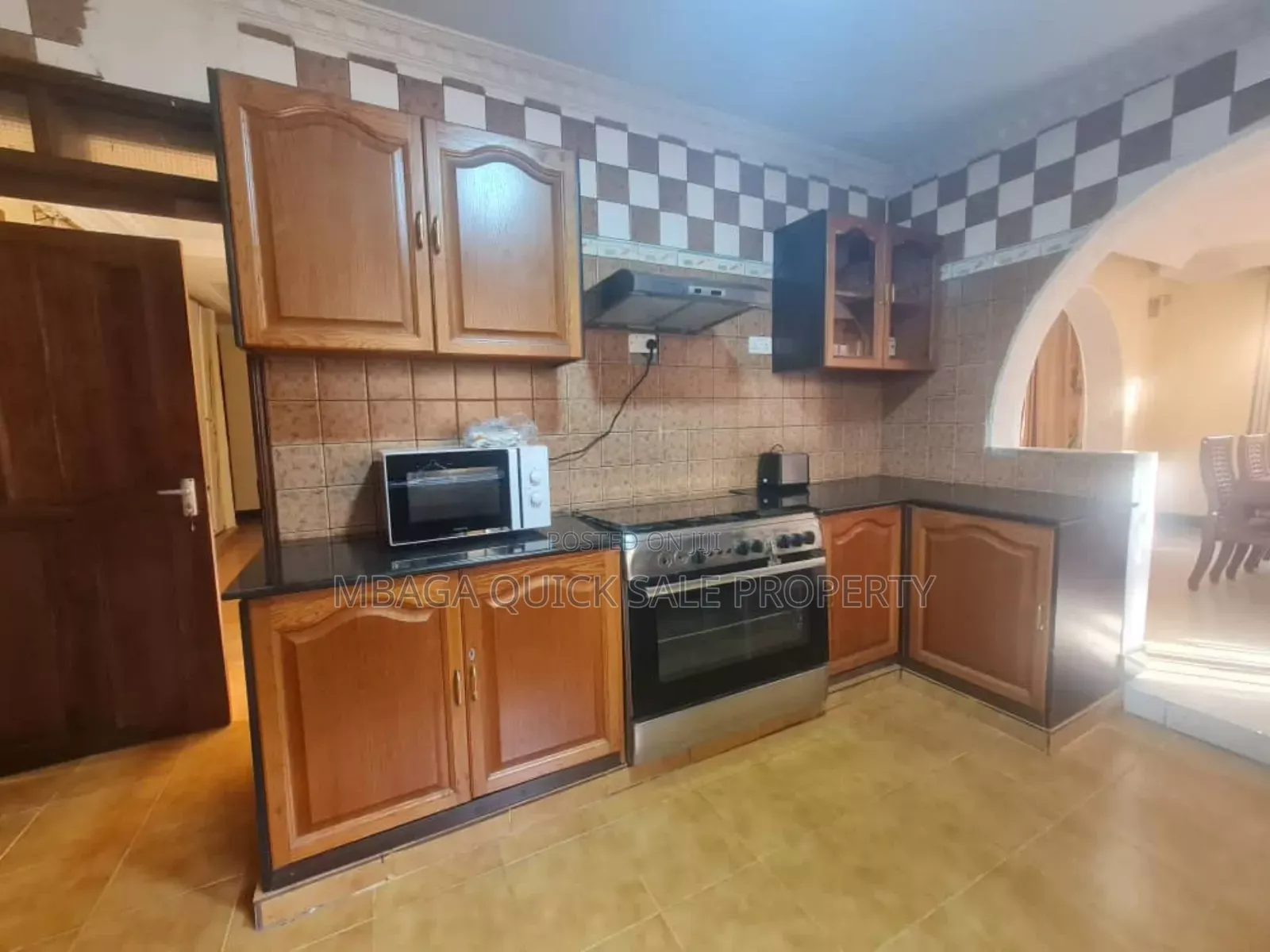 5bdrm House in Arusha Majengo for sale in Arusha