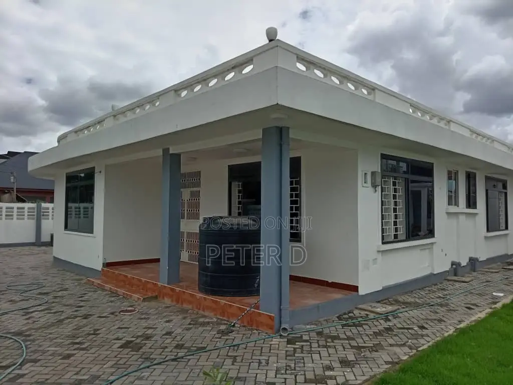 4bdrm House in Mikocheni for rent in Mikocheni