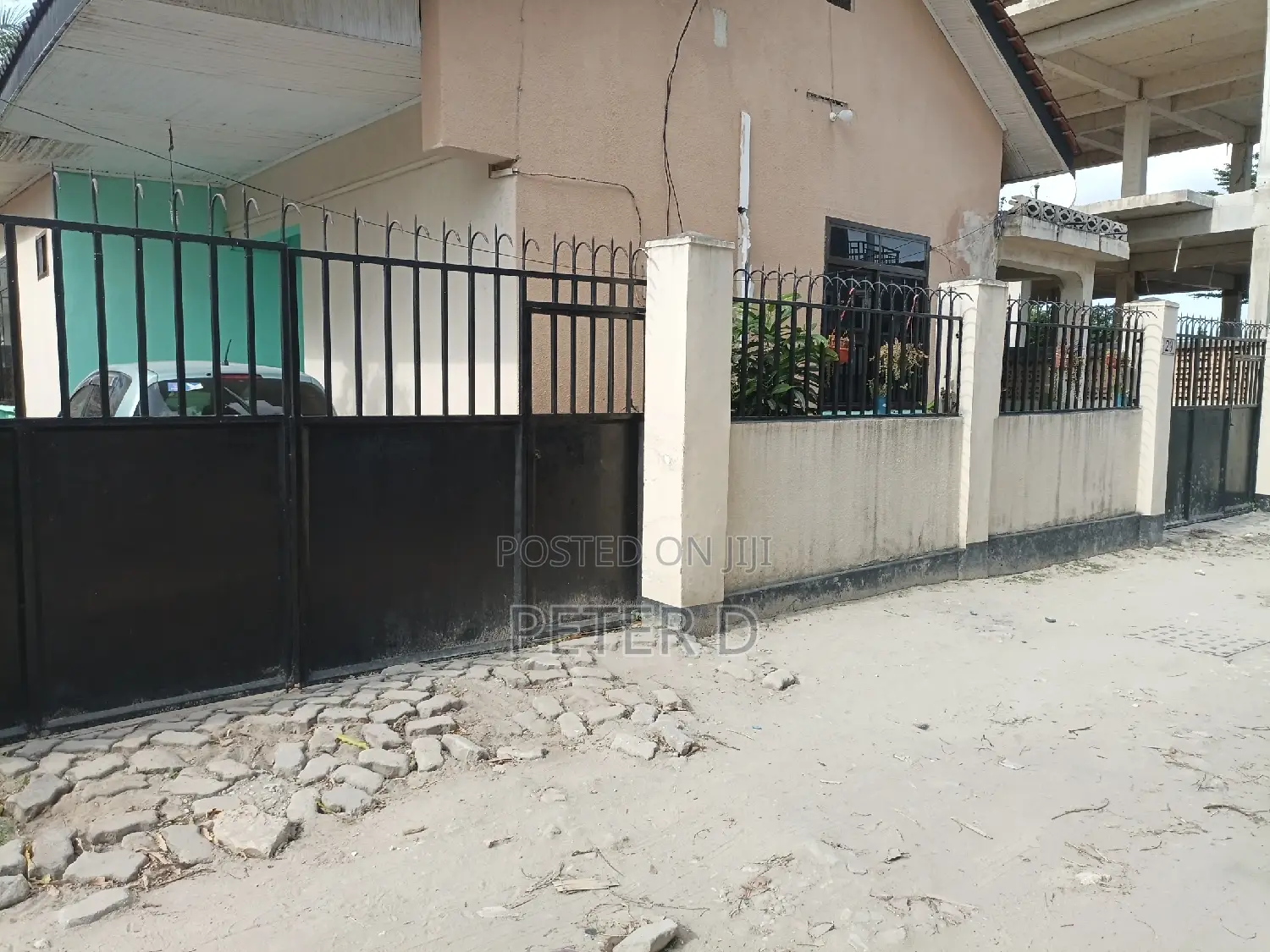 3bdrm House in Sinza for sale in Sinza