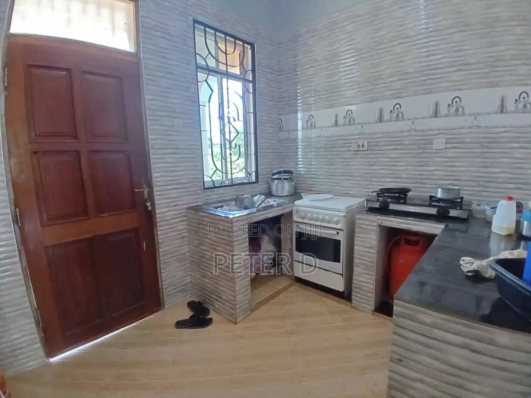 3bdrm House in Mbezi for sale in Mbezi